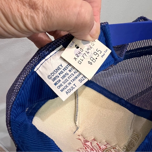 Vintage Walt Disney World Hat Deadstock - Picture 7 of 8